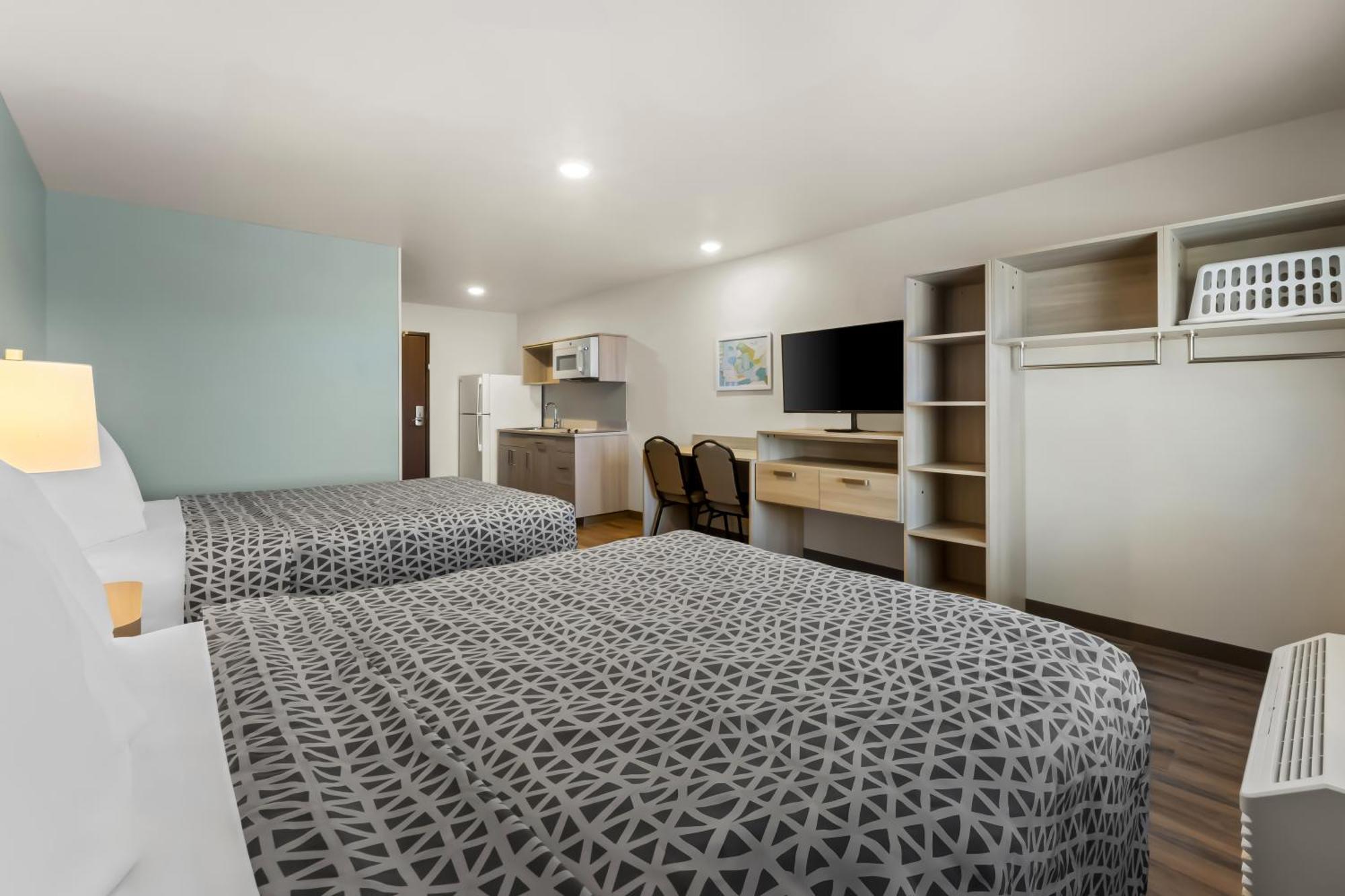 Woodspring Suites Easton Nazareth Екстериор снимка