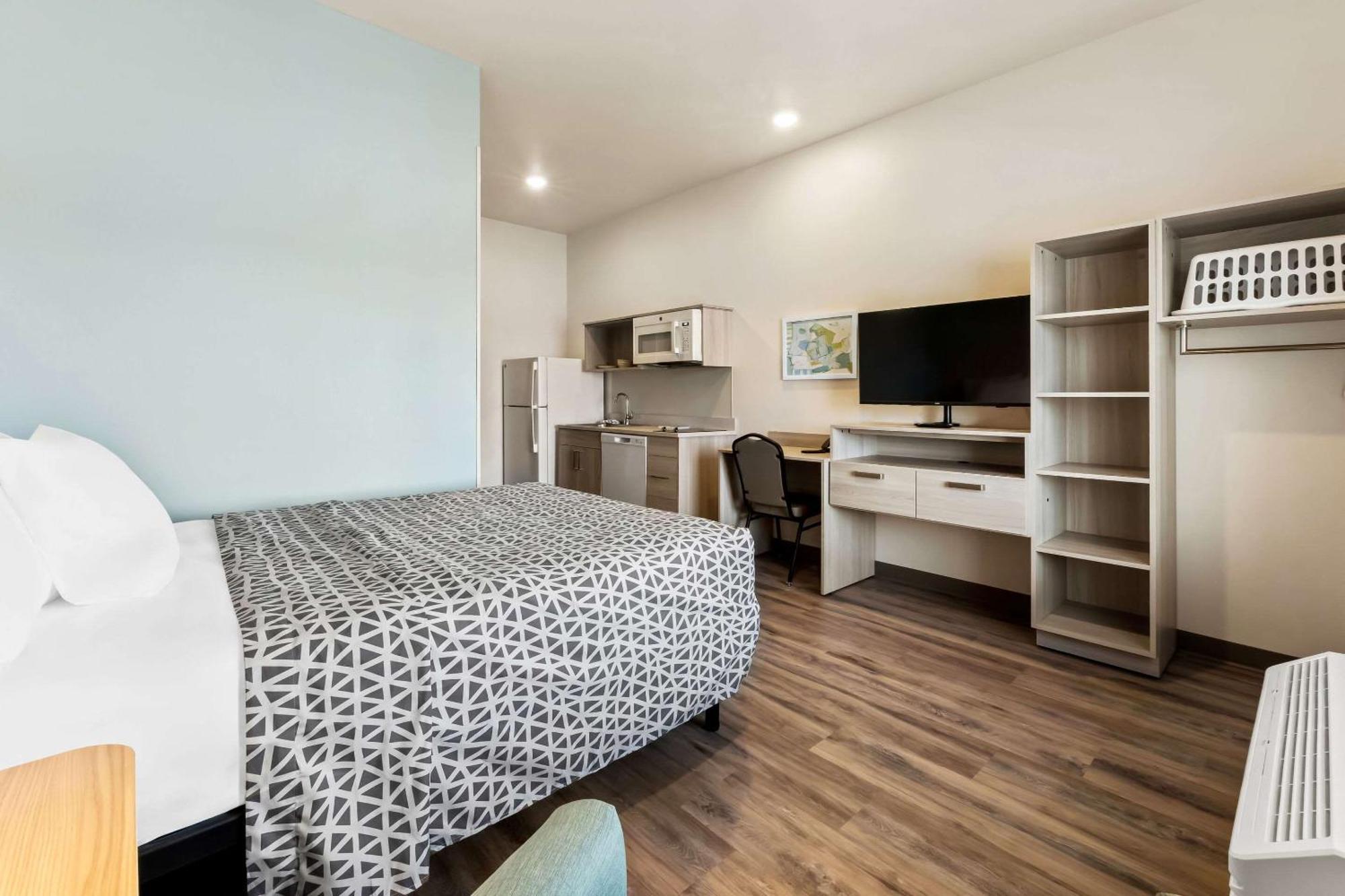 Woodspring Suites Easton Nazareth Екстериор снимка
