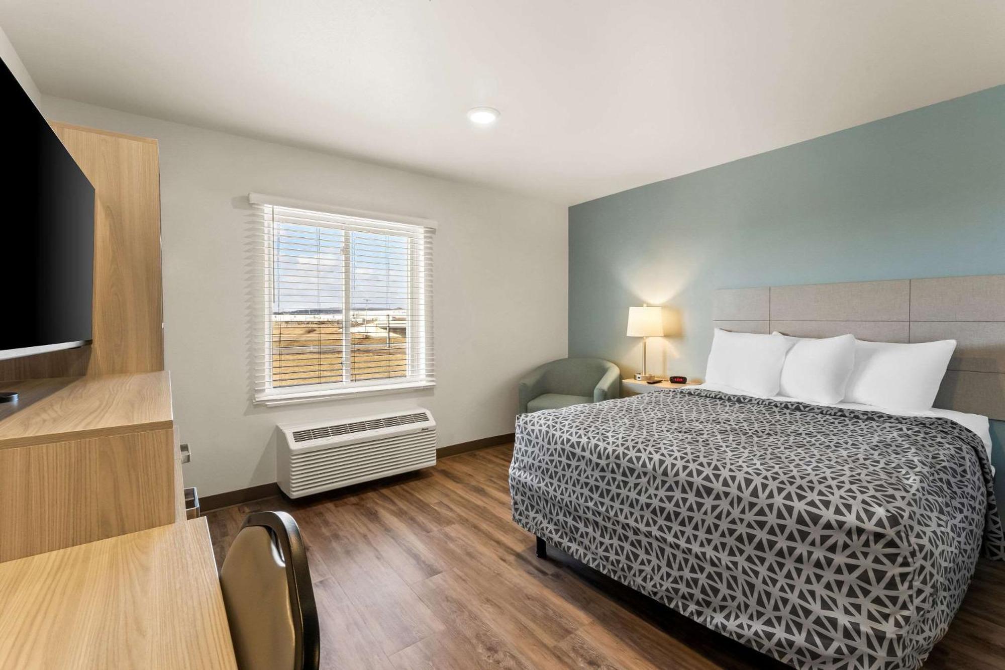 Woodspring Suites Easton Nazareth Екстериор снимка