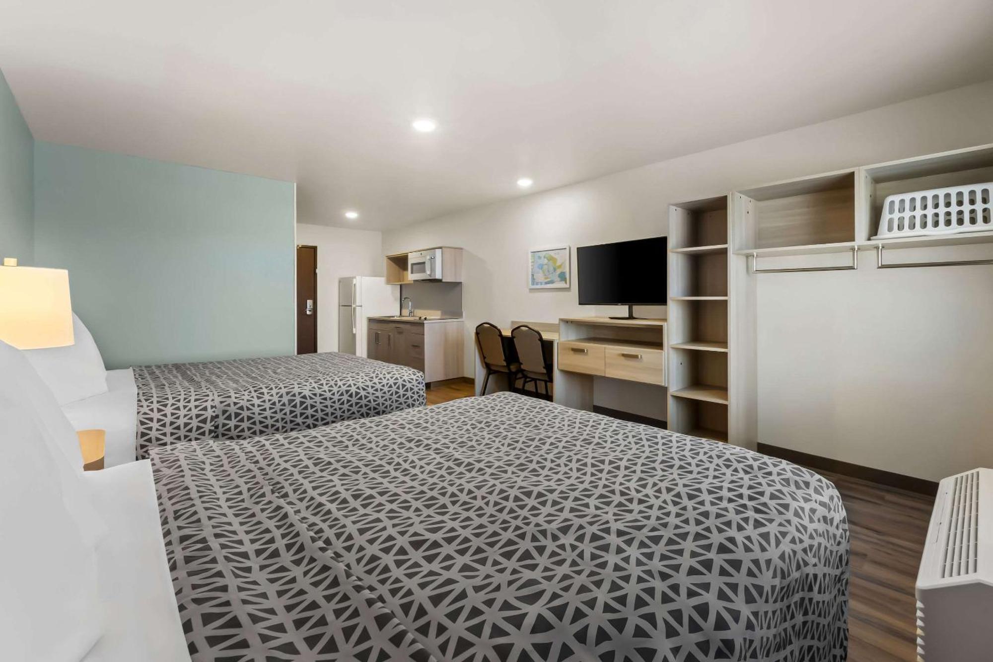 Woodspring Suites Easton Nazareth Екстериор снимка
