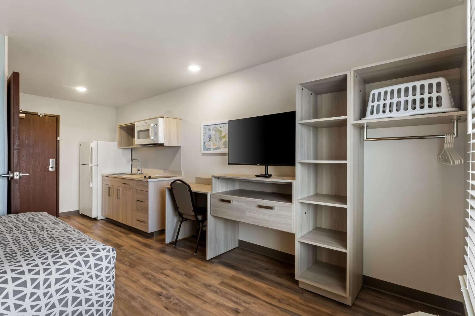 Woodspring Suites Easton Nazareth Екстериор снимка