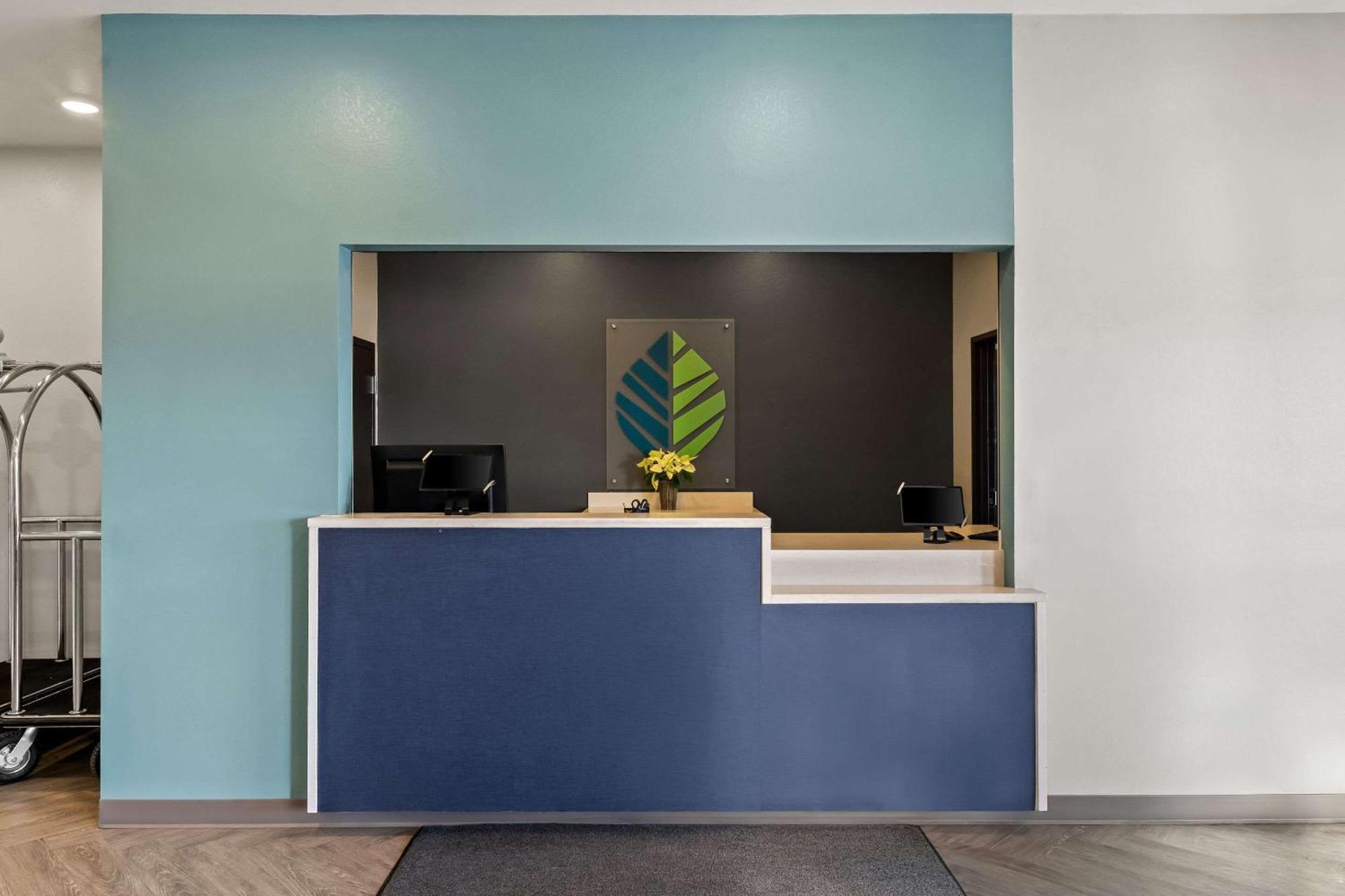 Woodspring Suites Easton Nazareth Екстериор снимка